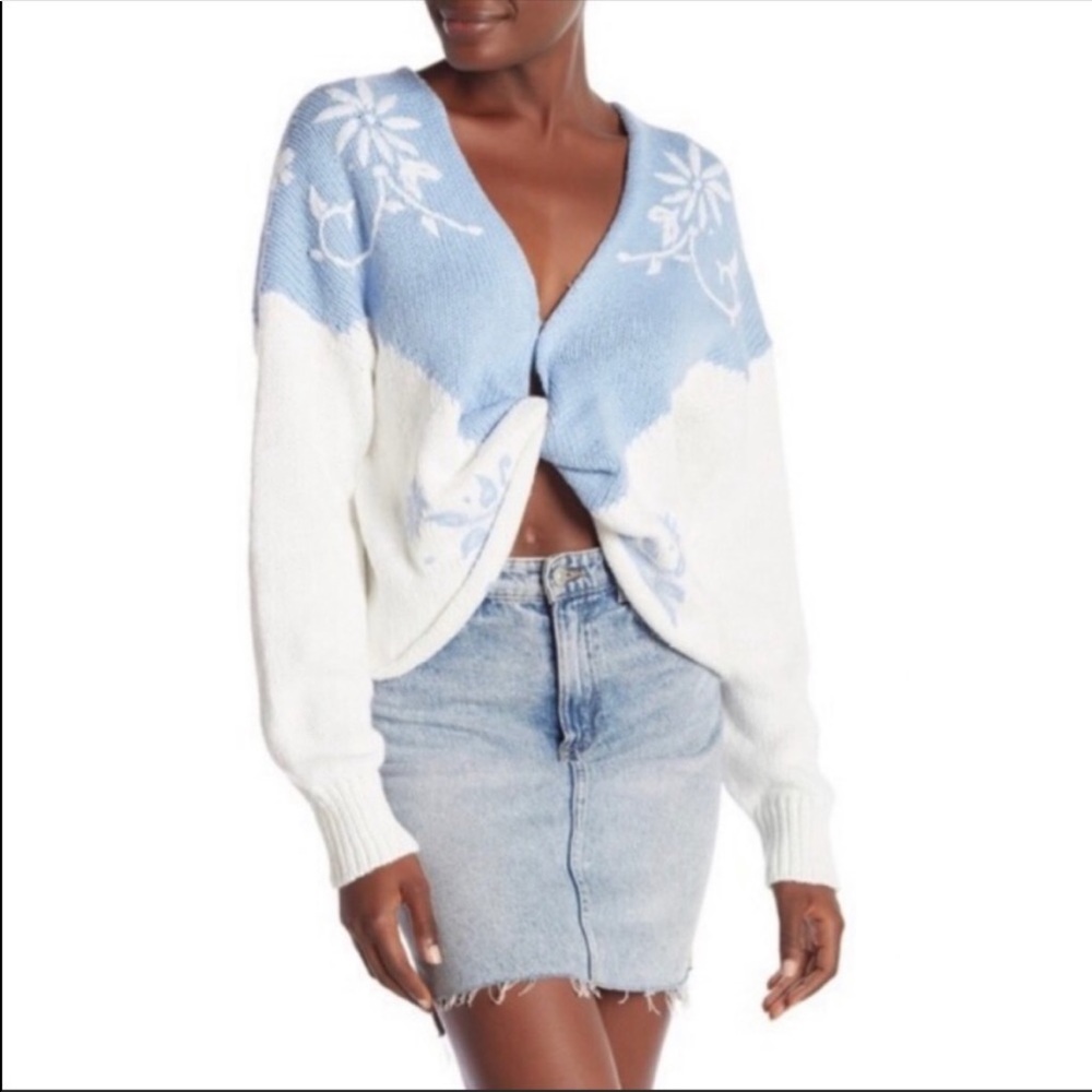 NWOT wild fox Beaumont western floral crop sweater